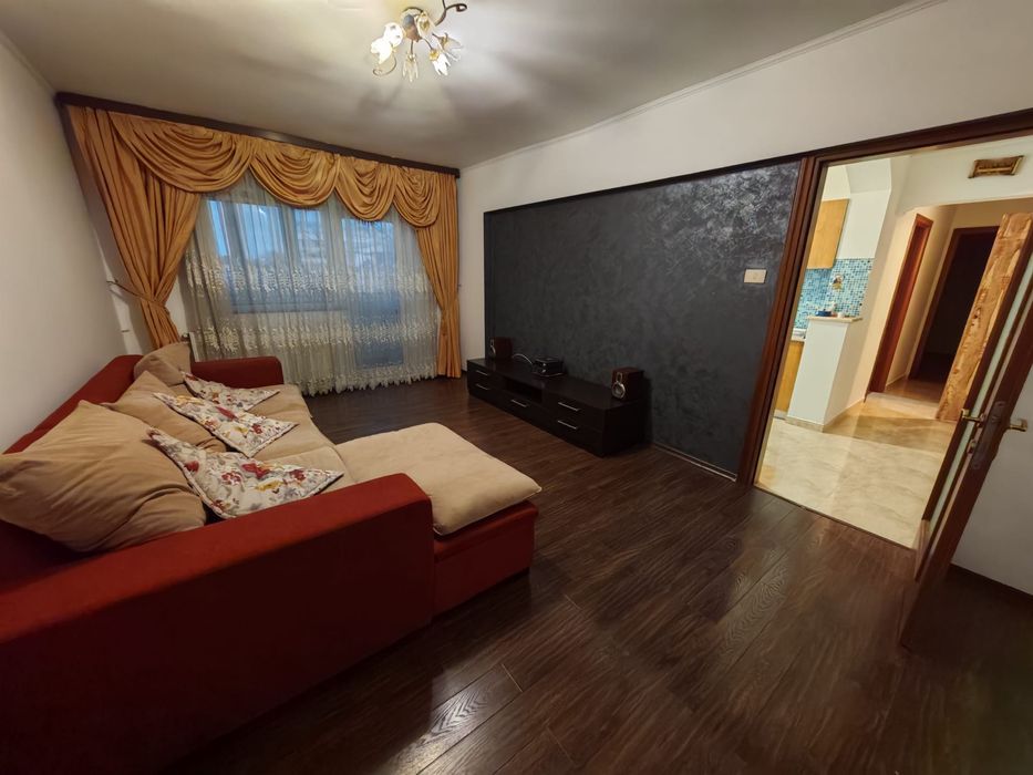 Apartament central de inchiriat