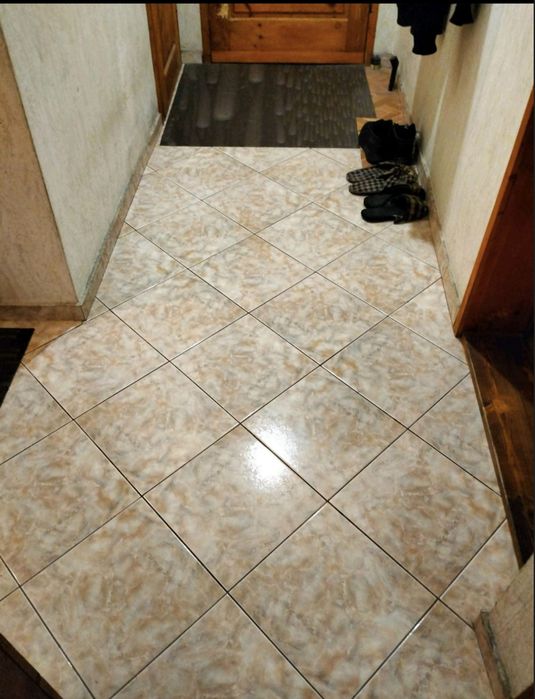 Продавам апартамент в Бузлуджа