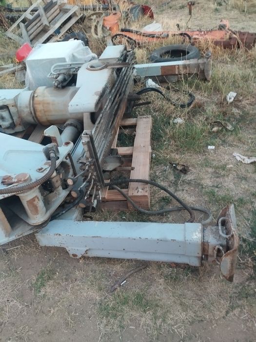 Авто кран Атлас за