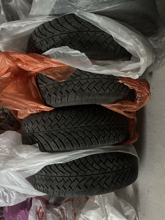 Продам резину на 15
