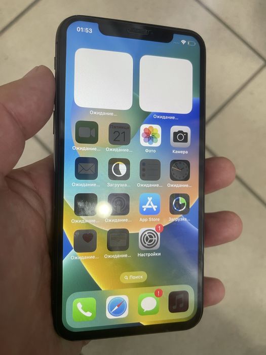 Айфон Х 64 гб емкость 84