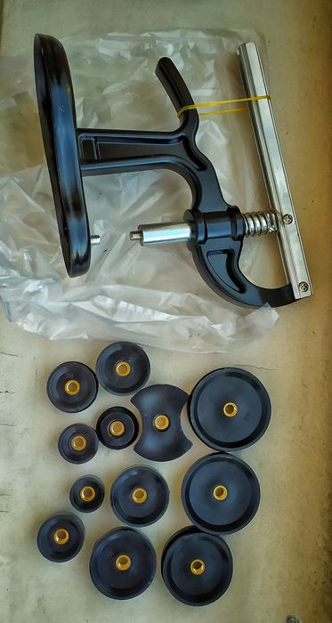 Часы пресс для стёкол