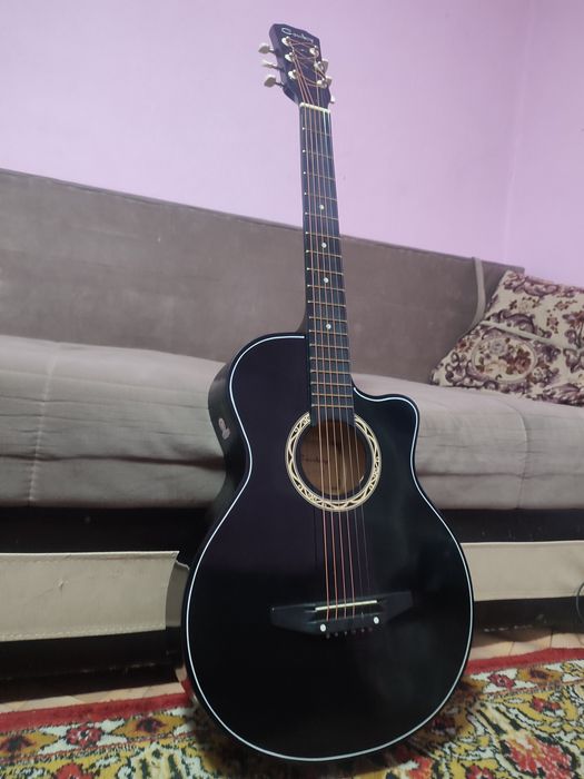 Гитара в хорошем состоянии