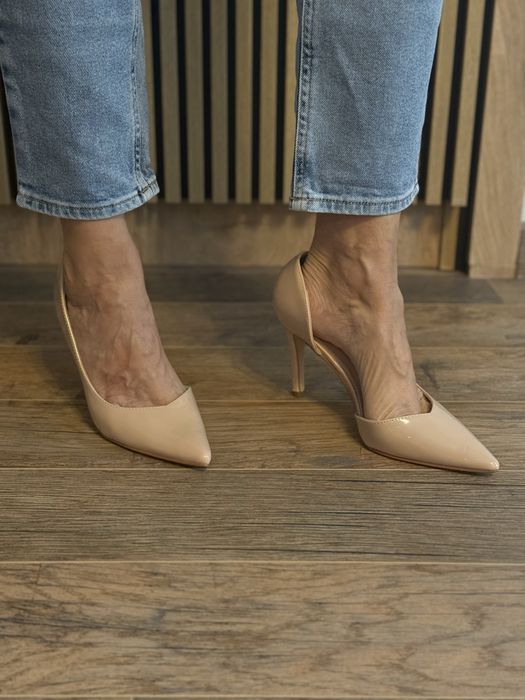 Дамски обувки на ток