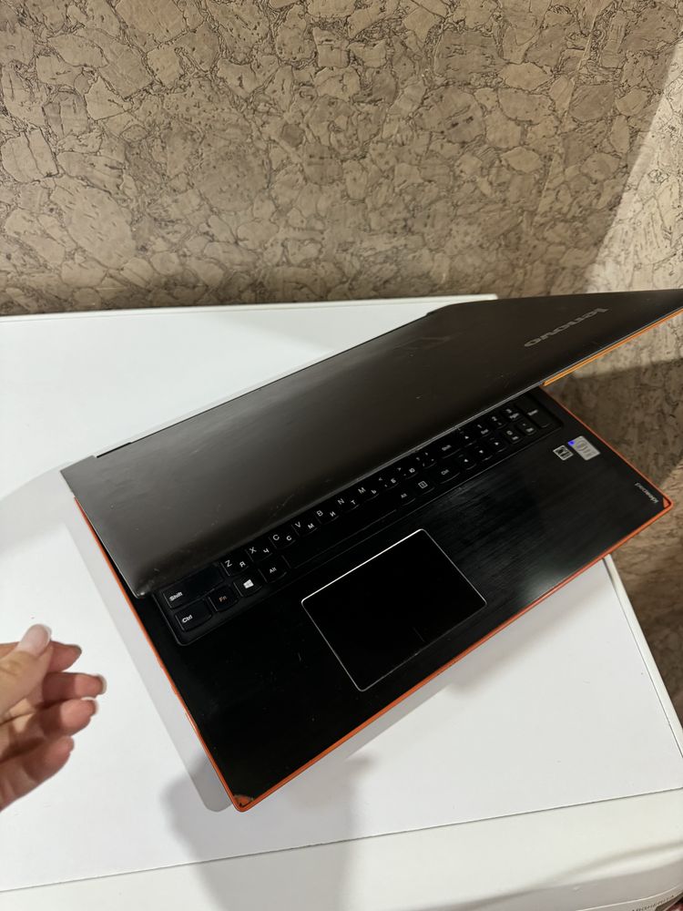 Утльрабук Lenovo Ideapad Intel Core i5, ОЗУ 8GB (срочно)