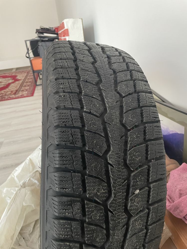 японские шины TOYO Observe GSi6 LS 225/60 R18 100H