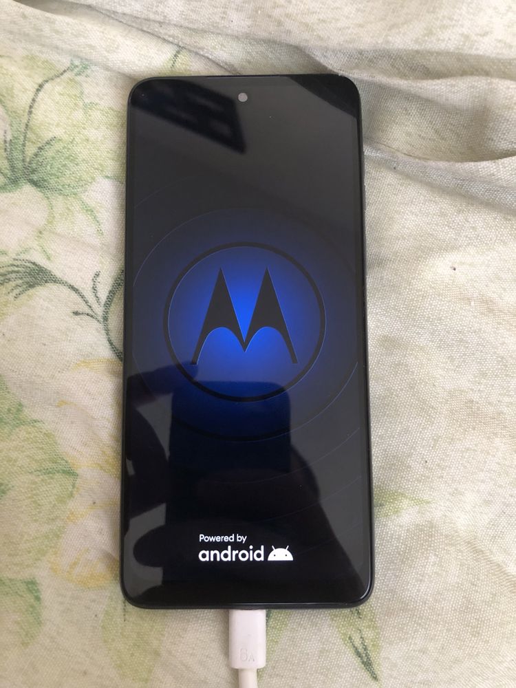 Продавам motorola G14