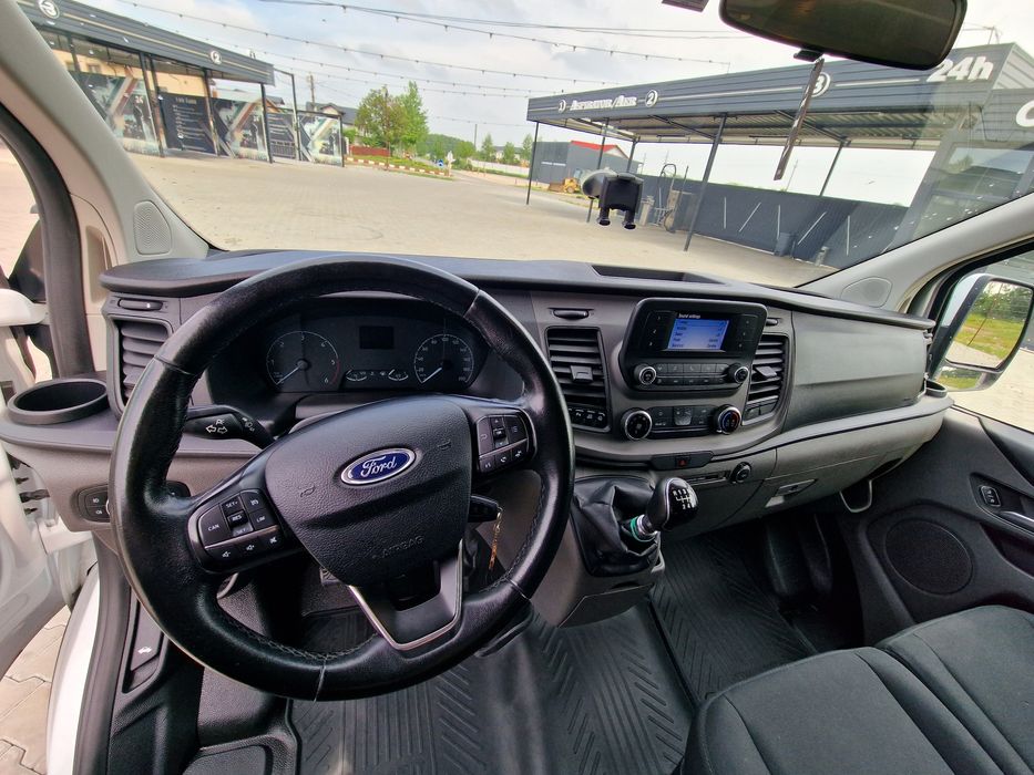 Ford custom 2019 sau schimb