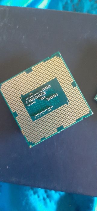 Vând procesor Intel core i3 4170 și Intel core i3 4360