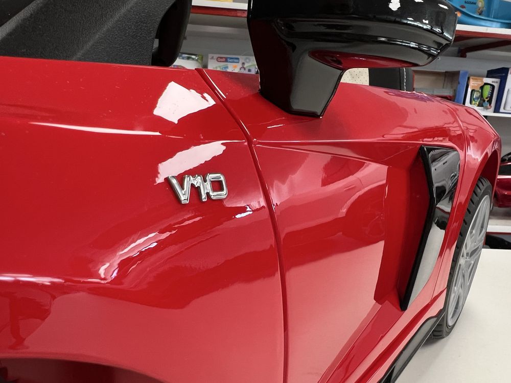 Детска акумулаторна кола Audi R8