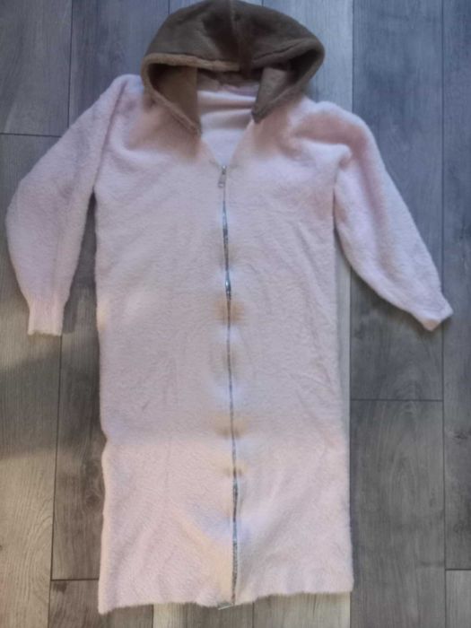 Дълга пухкава жилетка С/ХХЛ