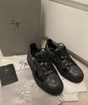 Adidasi Giuseppe Zanotti originali, marimea 36