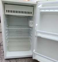 Мини холодильник 85см.