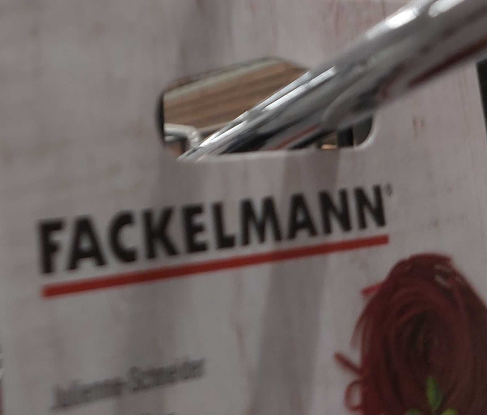 продавам немска отварачка за консерви ФАКЕЛМАН, тип клещи 15 см, никел