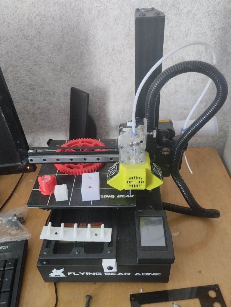Продам 3д принтер
