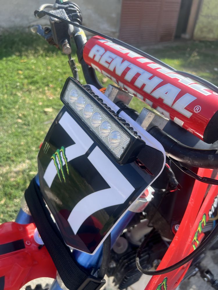 Продавам крос 125cc