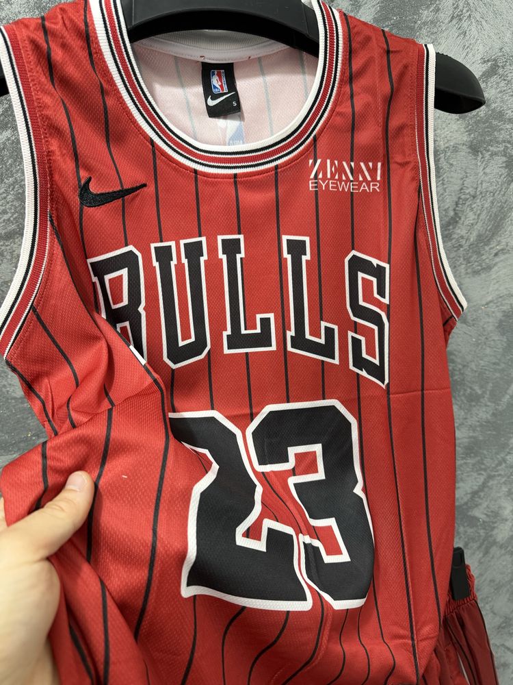 ‼️Compleu baschet CHICAGO BULLS, Calitate premium‼️