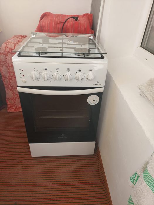 Газ плита в отличном состоянии!