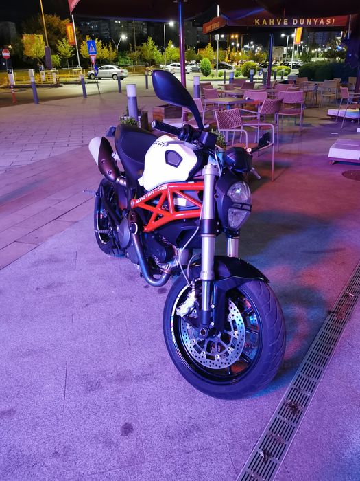 Ducati Monster 796 din 2016