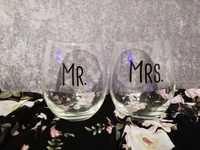 Чаши с надпис Mr. и Mrs.