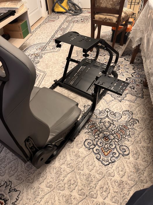 Simrig cockpit kreslo kokpit кокпит кресло simulator симулятор