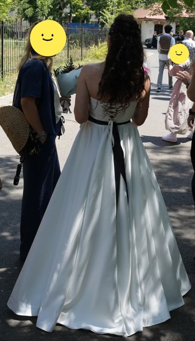 Rochie mireasa A line