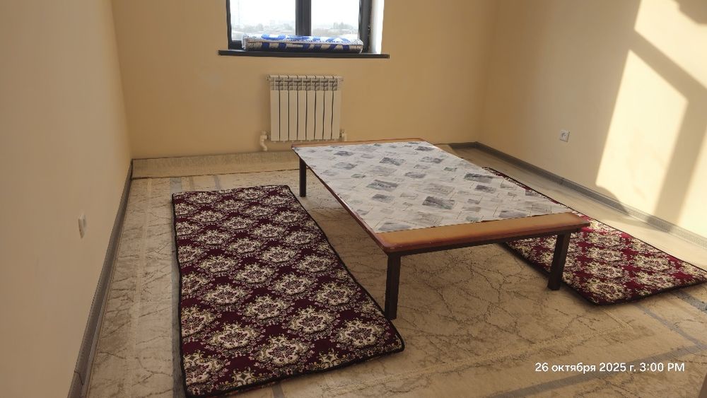 Стол сотилади. Профиль