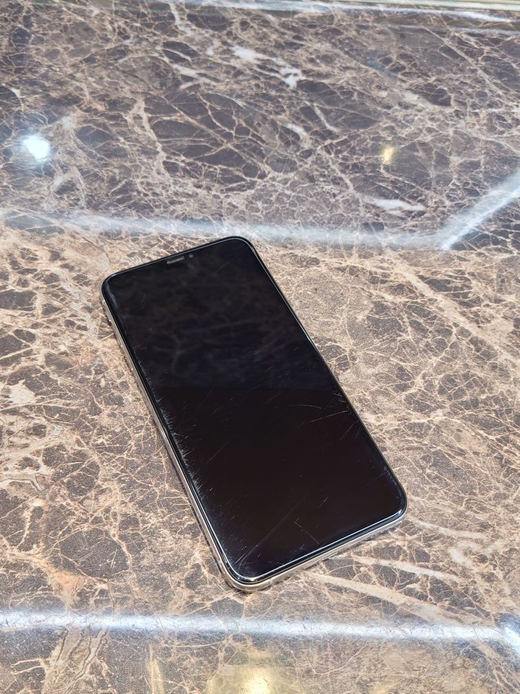 iPhone XS Max Silver 64GB