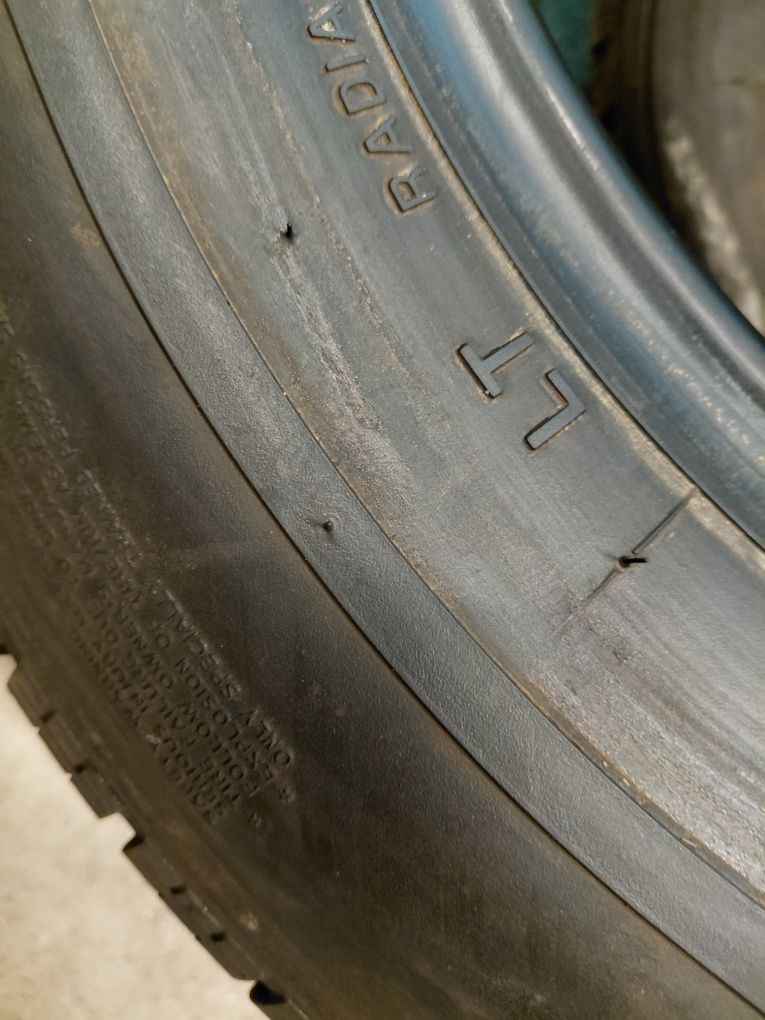 215/70/15"С Hankook 1бр.гума Нова