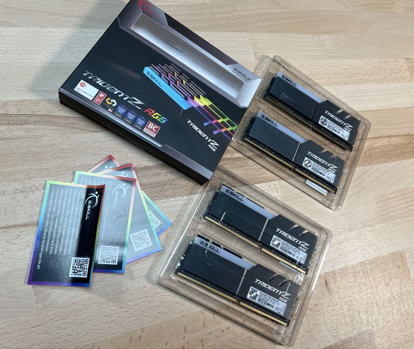 Kit Ram Memorii G.SKILL Trident Z RGB 32GB 3200MHz – 4x8GB DDR4