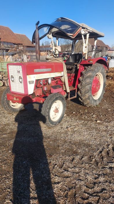 Tractor International 323 35 cp