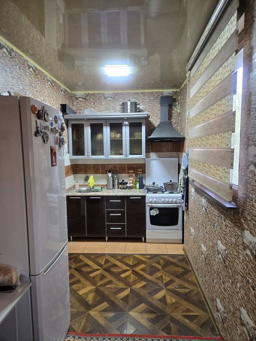 Продаю 3х ком. квартиру на Алгоритме м-в Гулистан (ориентир Корзинка)