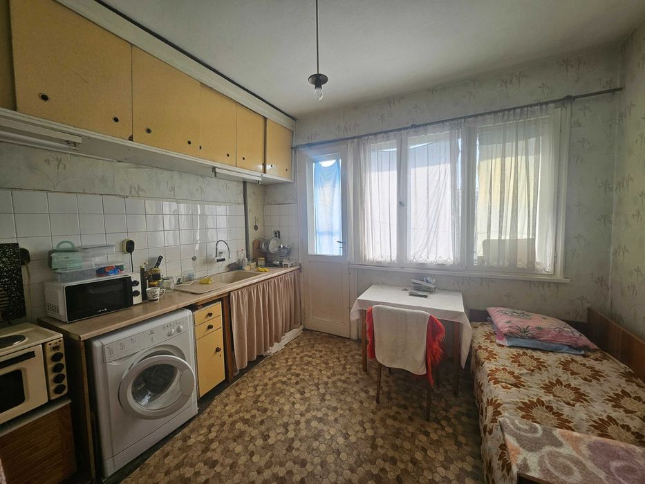 Продава се Многостаен апартамент в Пловдив, Младежки Хълм - 86 кв.м за 1756 €/кв.м - Снимка #6