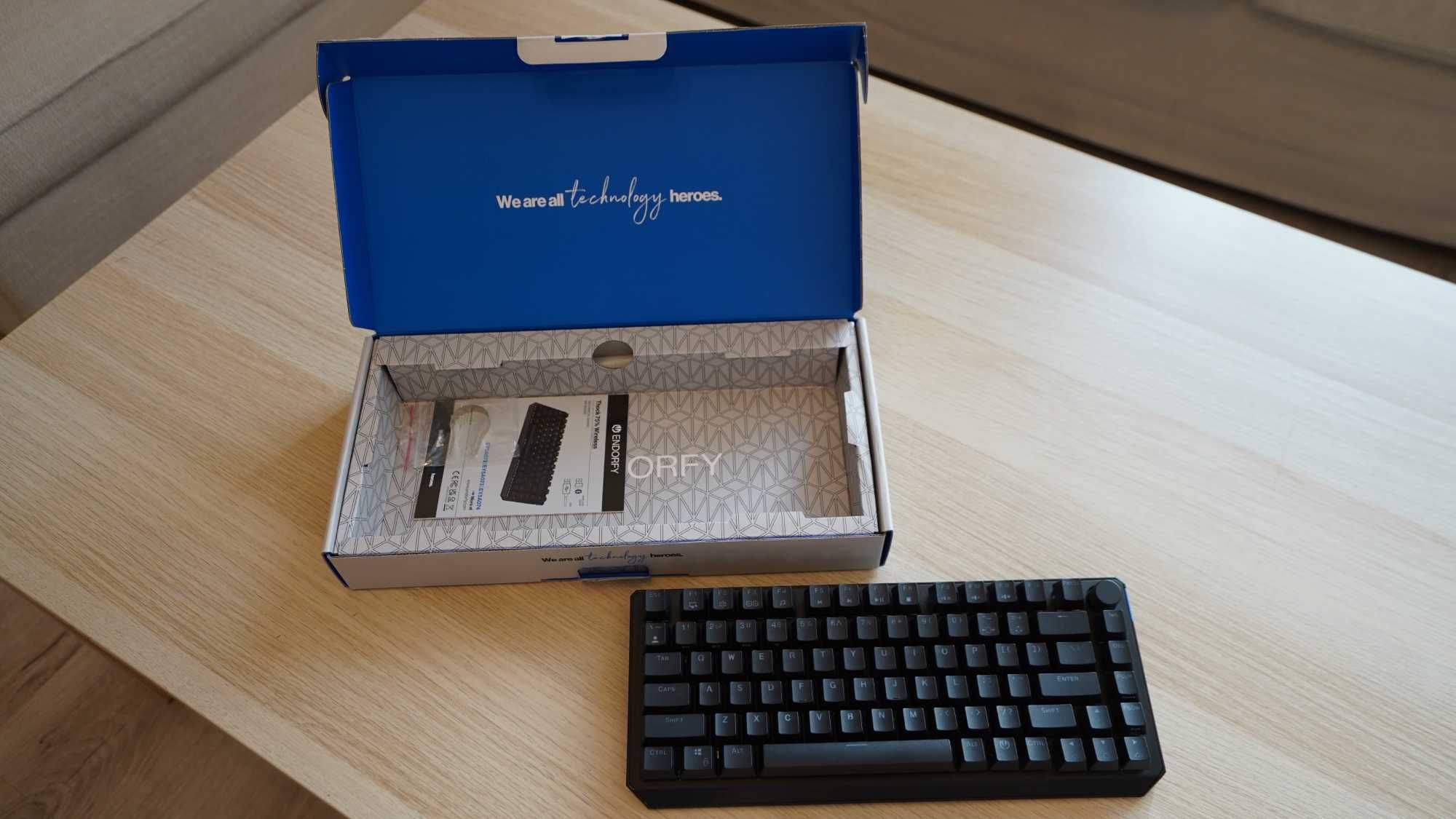 ENDORFY Thock 75% Wireless Kailh BOX Black – 120 лв.