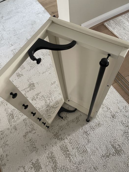 Продам вешалку Икеа Хэмнес