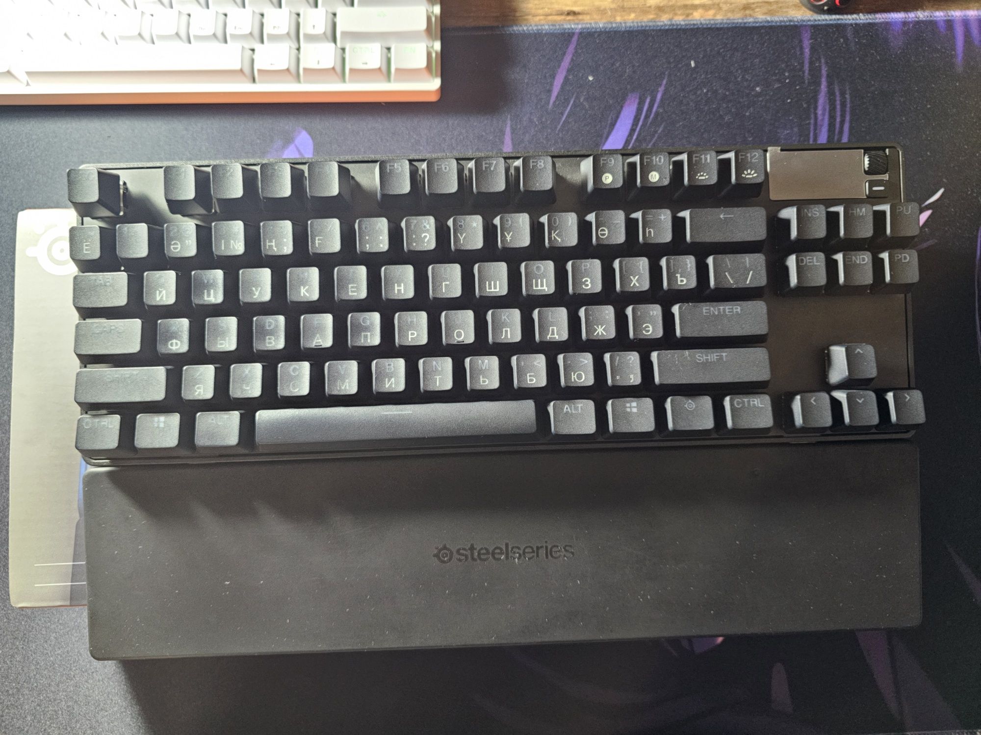 Клавиатура SteelSeries Apex Pro TKL