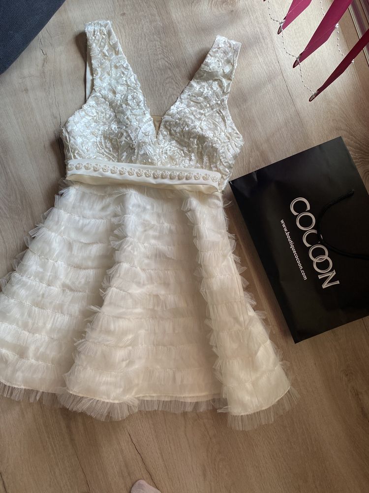 Официална рокля COCOON
