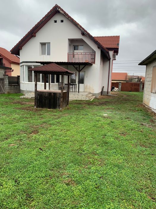 Inchiriez casa in chisoda