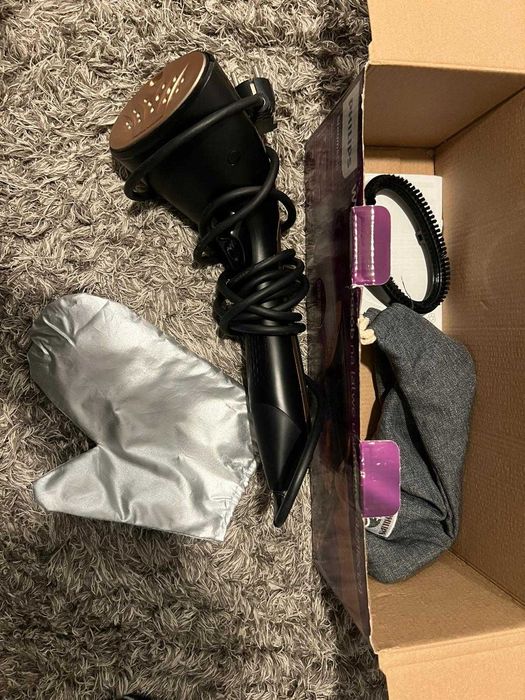 Fier de călcat vertical Phillips Steam&Go GC365