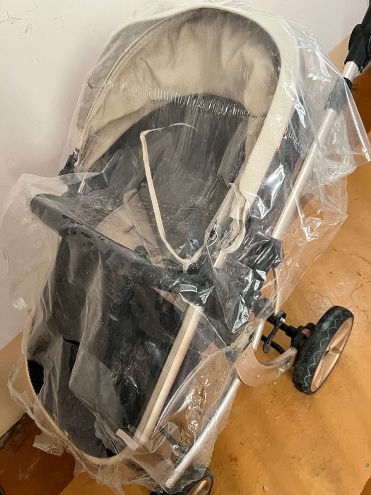 Коляска в хорошем состоянии