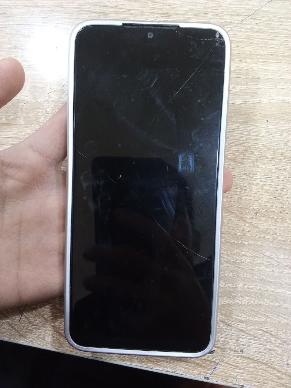 Redmi note 11E    128/6     5G