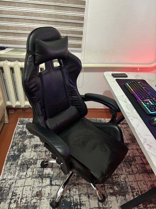 Игровое кресло почти новый