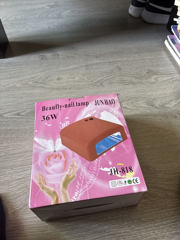 НОВО! Лампа за гел лак 36W