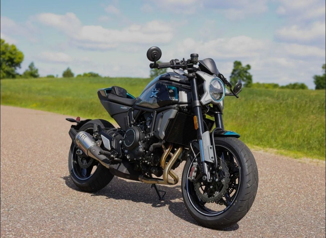 МотоциклCFMOTO 700CL-X Sport abs
Модель CFMOTO 700CL-X Sport
Двигатель