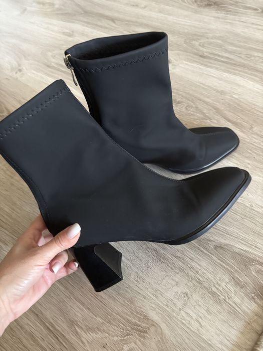 Ghete/ botine toamna f comode, Nr 36