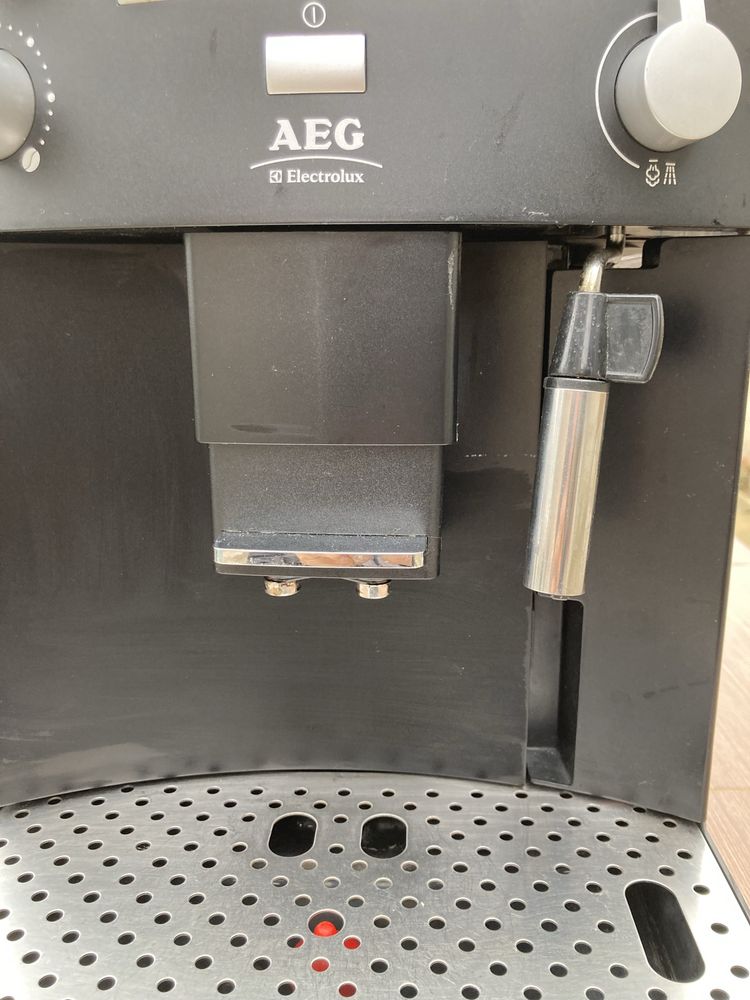 Автоматична кафемашина AЕG Electrolux