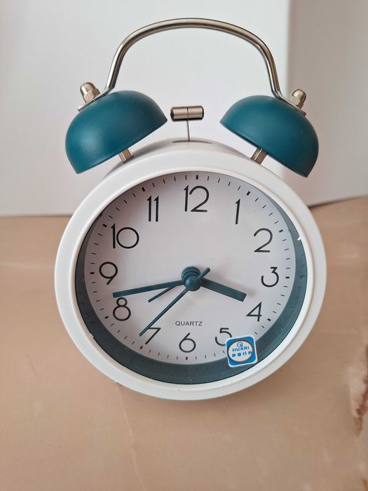 Ceasuri diferite ca marca si provenienta.