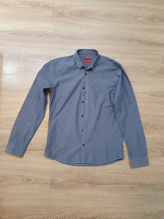 Страхотни мъжки ризи с дълъг ръкав BOSS - размер М