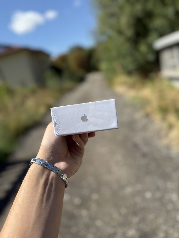 Airpods PRO (gen 2) САМО СЕГА 140лв.