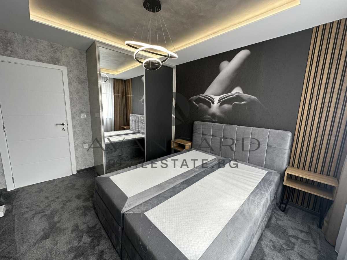 Продава се Двустаен апартамент в Пловдив, Кючук Париж - 72 кв.м за 1917 €/кв.м - Снимка #7
